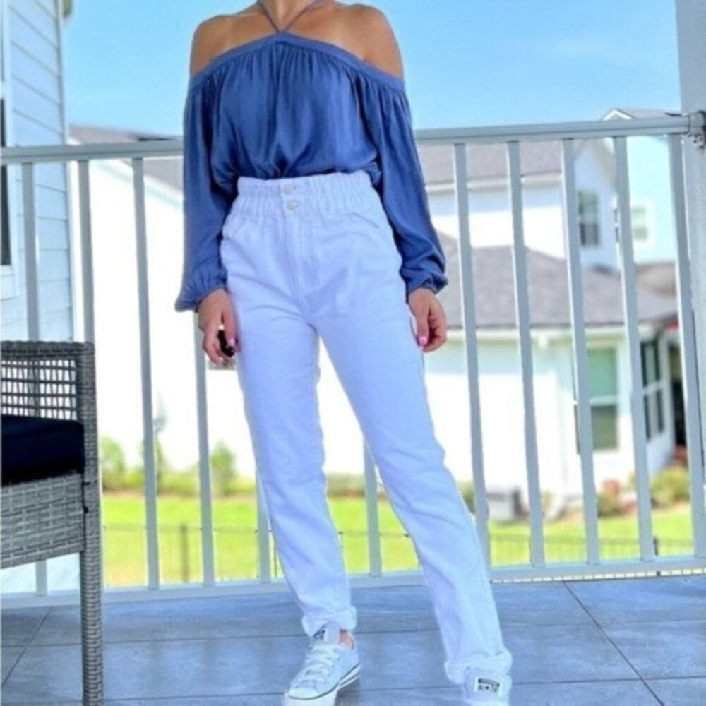 Refuge Denim Mom Jeans Size XS High Rise White Cotton